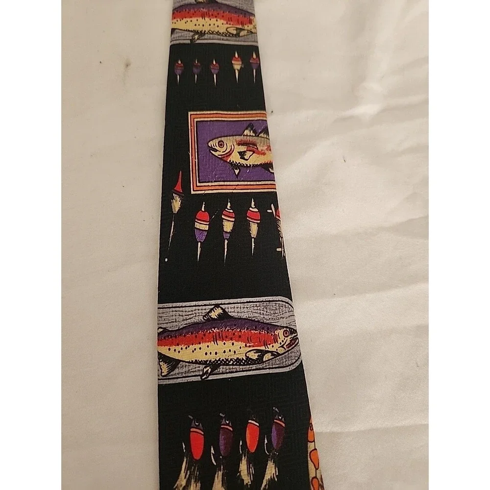Fun Vintage Fishing Theme Tie